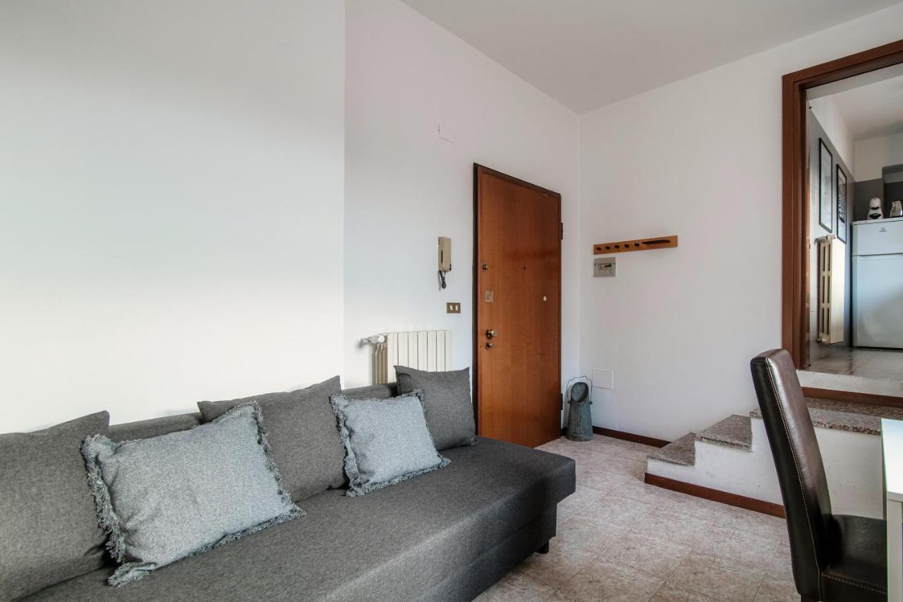 Apartment Piazza Roma By Quokka 360 - Historic Flat In The Centre Of Como Ngoại thất bức ảnh